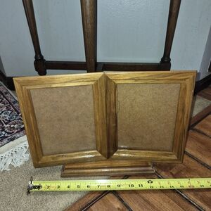 Vintage Wood Double Photo Frame Stand in Brown